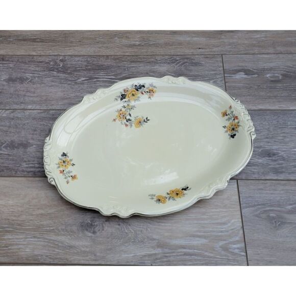 Homer Laughlin "Virginia Rose" platter made in the USA. K46 no8   15" x 11.5" - Picture 1 of 6